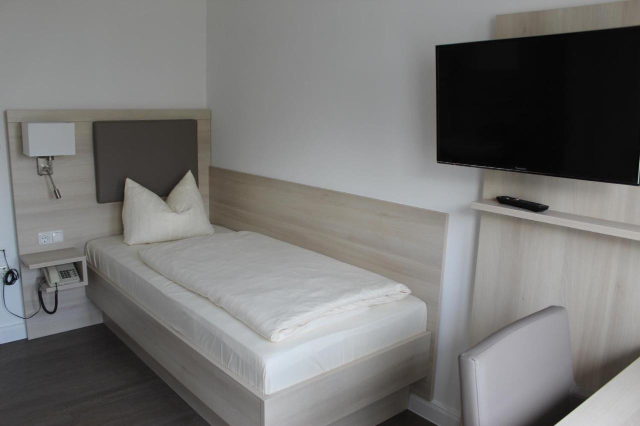 Hotel Sonnenklause Lubeck Bagian luar foto