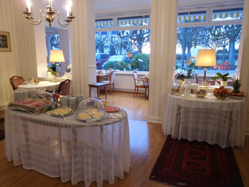 Hotel Sonnenklause Lubeck Bagian luar foto